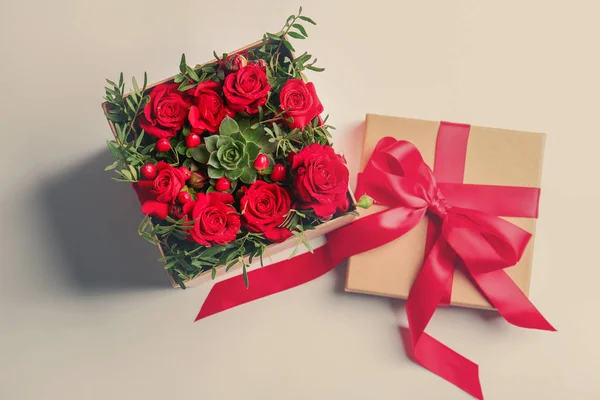 Beautiful roses in box — Stock Photo, Image