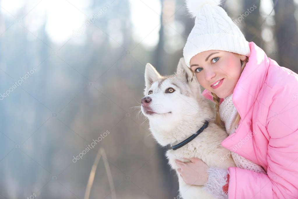 Siberian husky in winter park