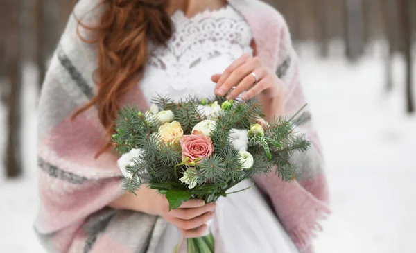 Beautiful winter wedding — Stock Photo, Image