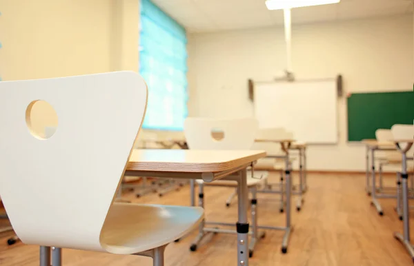 Classroom with chairs and desks — Stock Photo, Image