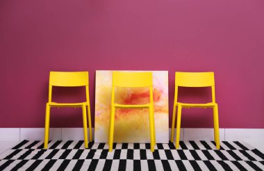 duvar arka plan üzerinde koltukları