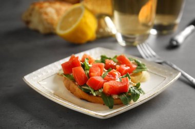 Bruschetta tablo ile plaka