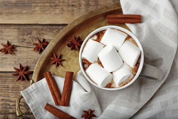 Cup of hot cocoa with marshmallows — Stock Photo, Image