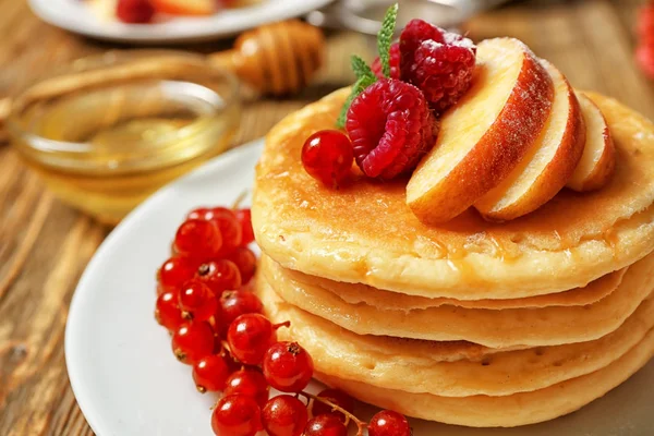 Stack of fresh pancakes — Stock Photo, Image