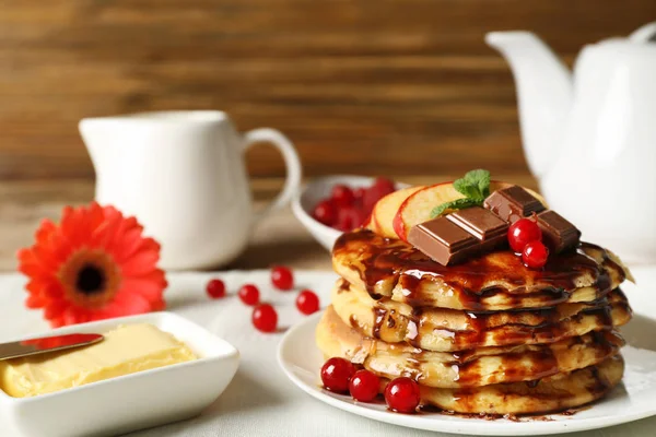 Stack of fresh pancakes — Stock Photo, Image