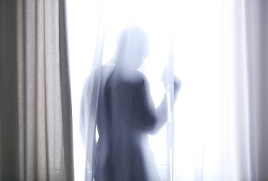 Silahla erkek hırsız