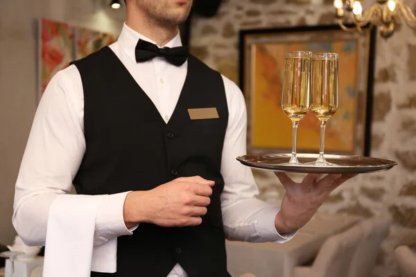 Handsome young waiter — Stock Photo, Image