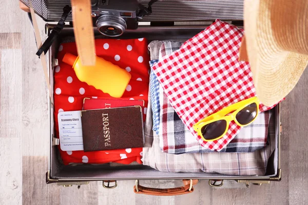 Paketlenmiş traveller bavul