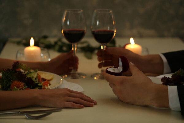 Wedding proposal in restaurant 