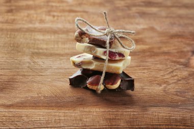 siyah ve beyaz çikolata  