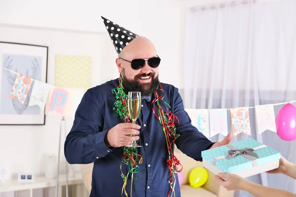 Homem gordo engraçado — Fotografia de Stock