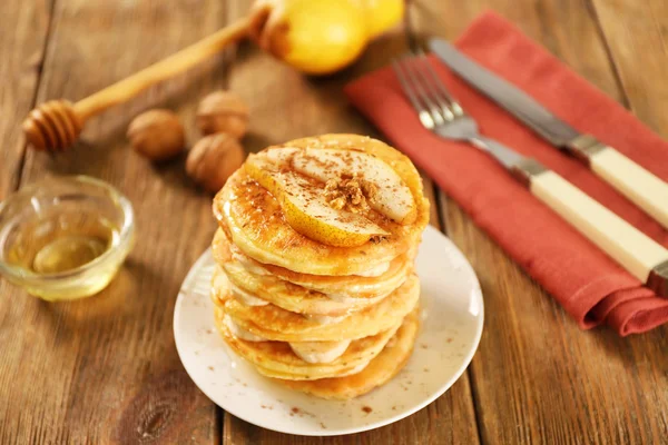 Delicious pancakes on table — Stock Photo, Image