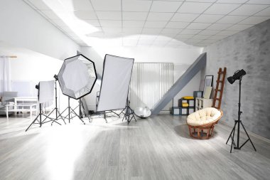 Yıldırım ile fotoğraf stüdyosu 