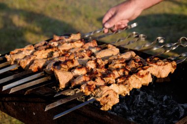 Erkek el et parçaları döndürme