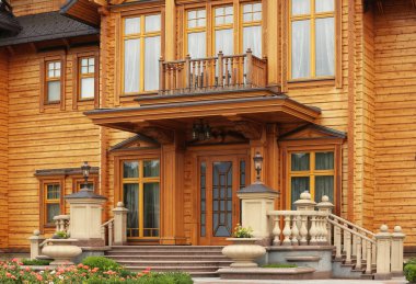 Antika ahşap binanın cephe