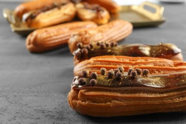 Lezzetli sırlı eklerleri