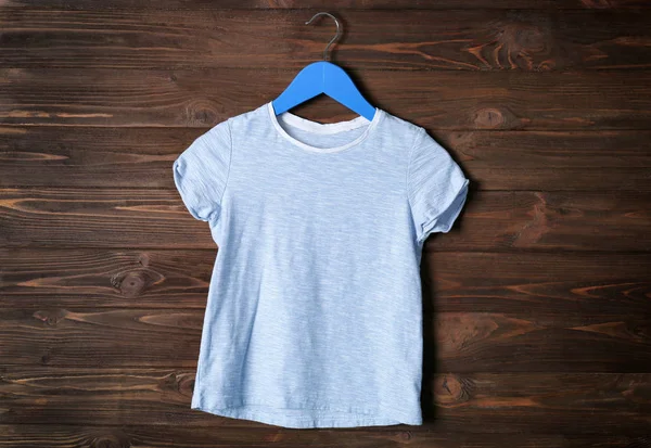 Blank color t-shirt — Stock Photo, Image