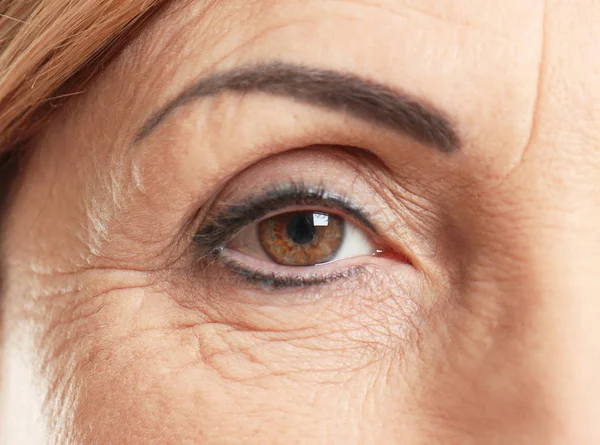 Senior Kvinna Ansikte Närbild — Stockfoto