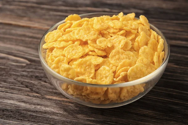 Glass bowl with cornflakes — Stock Photo, Image