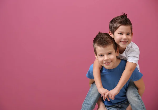 Schattige kleine broeders — Stockfoto