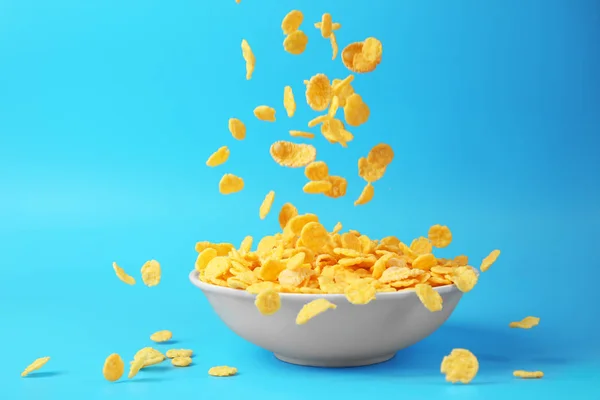 Bowl with corn flakes — Stock Photo, Image