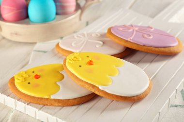 Paskalya şekerli kurabiye