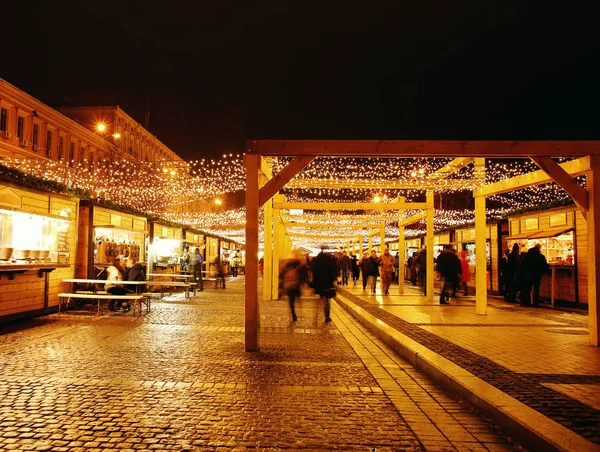 Caminar Gente Feria Navidad — Foto de Stock