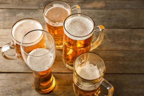 Mugs with cold beer — Stock Photo, Image