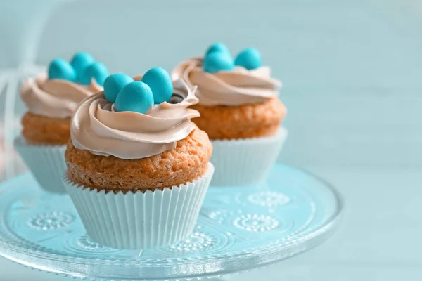 Decorated Easter cupcakes — Stock Photo, Image