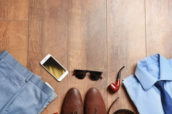 Plat lag set van mannelijke kleding — Stockfoto