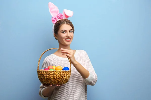 Woman with bunny ears — Stock Photo, Image