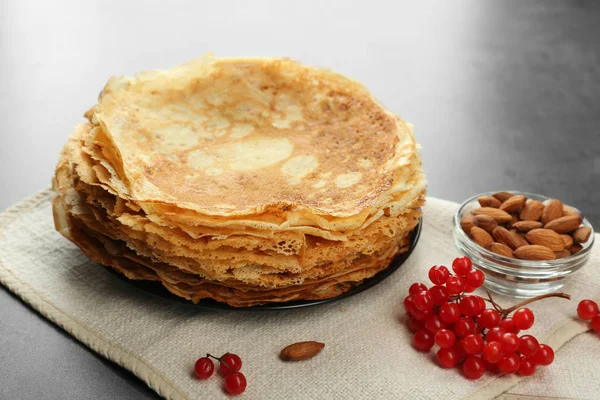 Plate with tasty pancakes — Stock Photo, Image