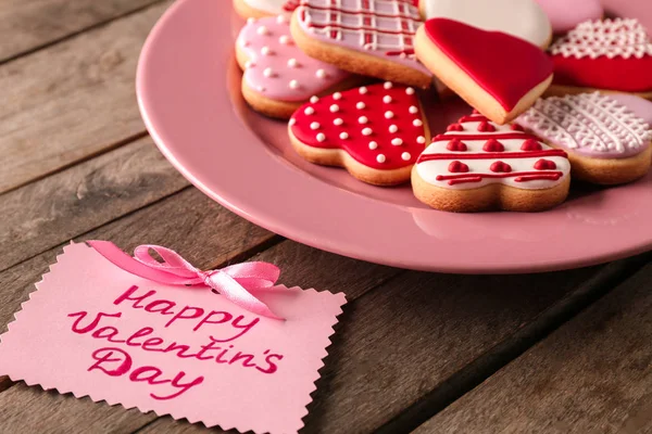 Galletas acristaladas en forma de corazón —  Fotos de Stock