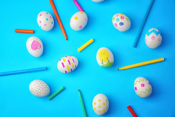 Composición con huevos de Pascua pintados — Foto de Stock