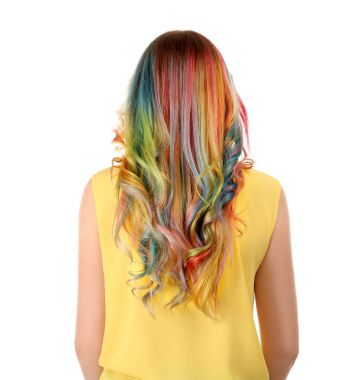 renkli boyalı saçlı kadın 