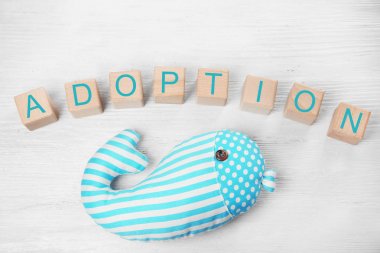 Küpleri ile kelime evlat edinme ve balina oyuncak