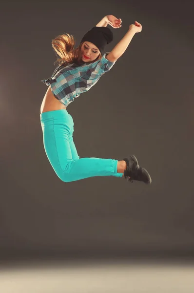Femmina hip hop ballerina — Foto Stock
