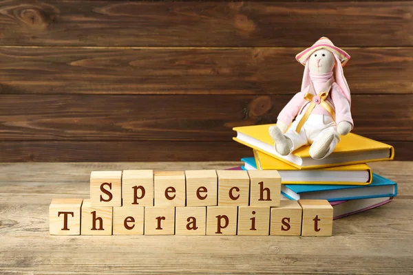 Pojęcie terapeuta mowy dziecka — Zdjęcie stockowe
