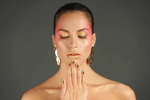 Woman with holiday makeup — Stock Photo, Image