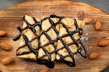 Çikolata ile lezzetli gözleme 