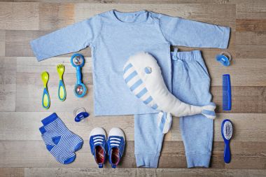 Bebek giysi ve aksesuarları