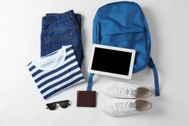 Giyim ve aksesuarları