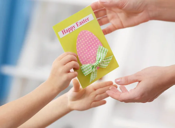 Little Girl Presenting Handmade Easter Card Her Mother — Stock Photo, Image