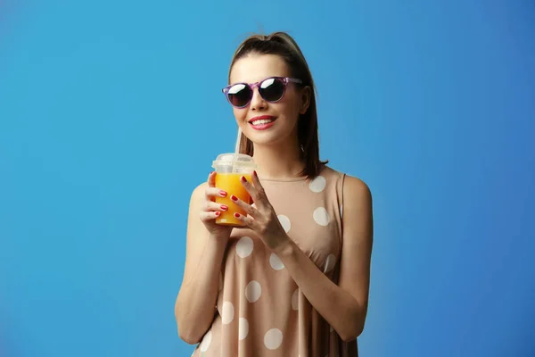 Young woman with cocktail — Stock Photo, Image