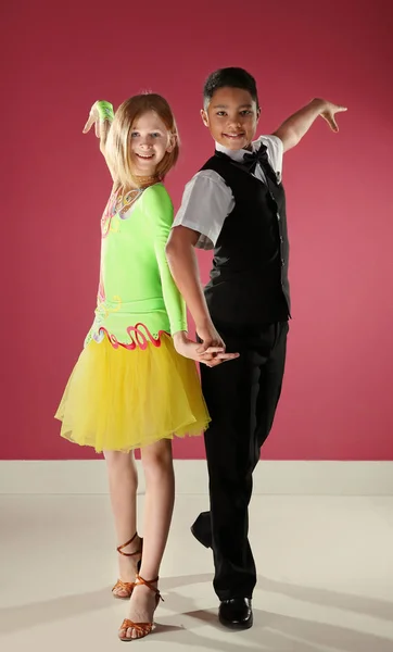귀여운 댄스 어린이 — 스톡 사진