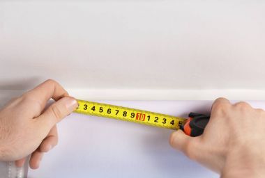 pencere ölçümler yaparak eller