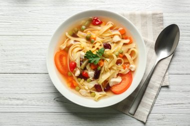 tavuk tortilla çorbası