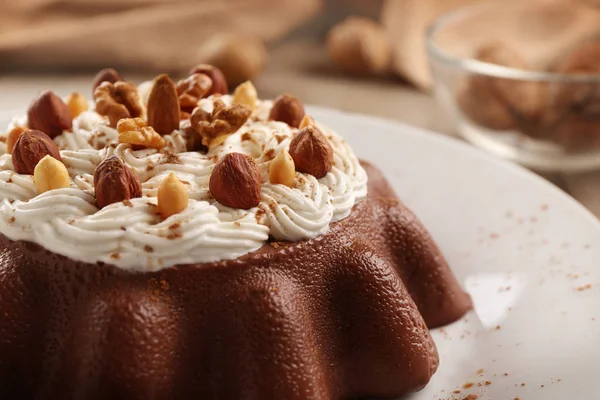 Fındıklı çikolata jöle tatlısı