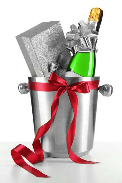 Champagne bottle and gift box — Stock Photo, Image