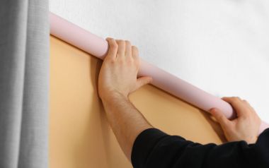 Stor perde yükleme eller